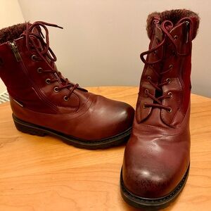 Size 11 winter boots with ice cleats